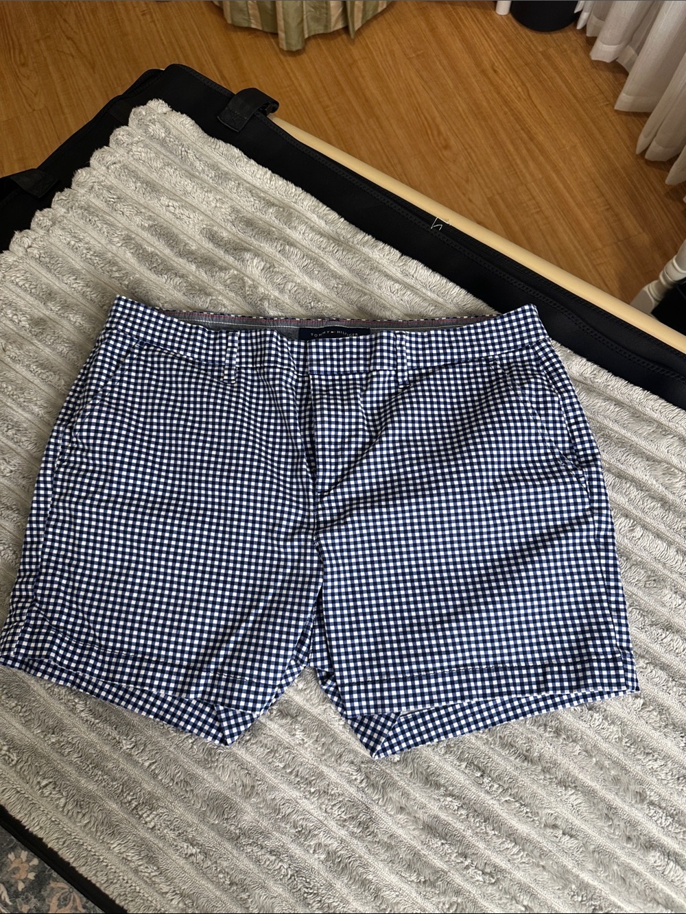 Tommy Hilfiger Navy & White Gingham Women's Shorts